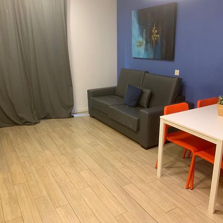 Apartamentos Mercado Central Valencia Bagian luar foto