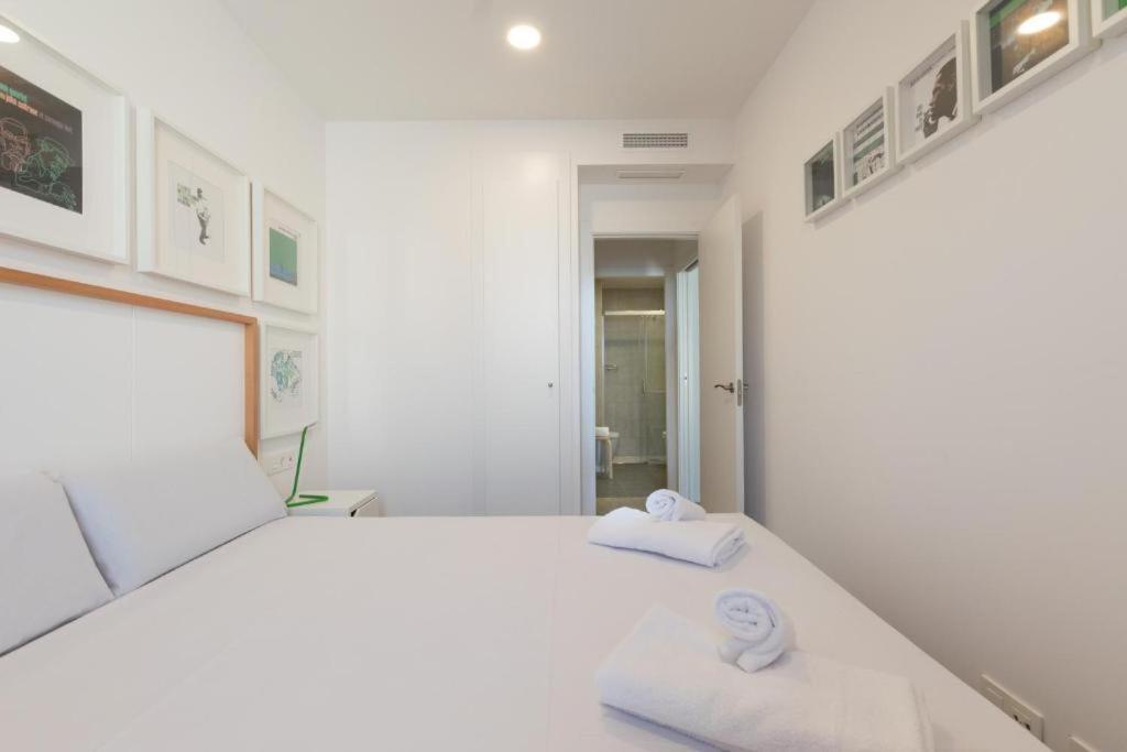 Apartamentos Mercado Central Valencia Bagian luar foto