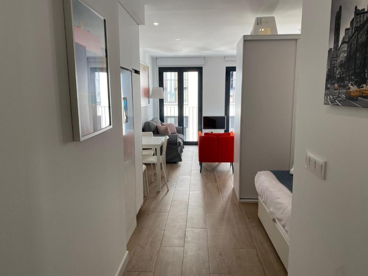 Apartamentos Mercado Central Valencia Bagian luar foto