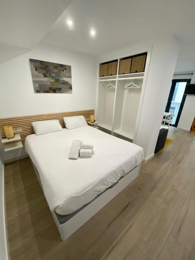 Apartamentos Mercado Central Valencia Bagian luar foto