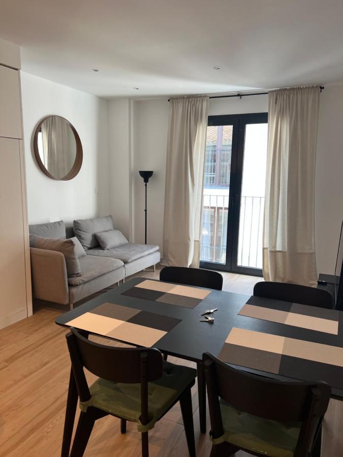 Apartamentos Mercado Central Valencia Bagian luar foto